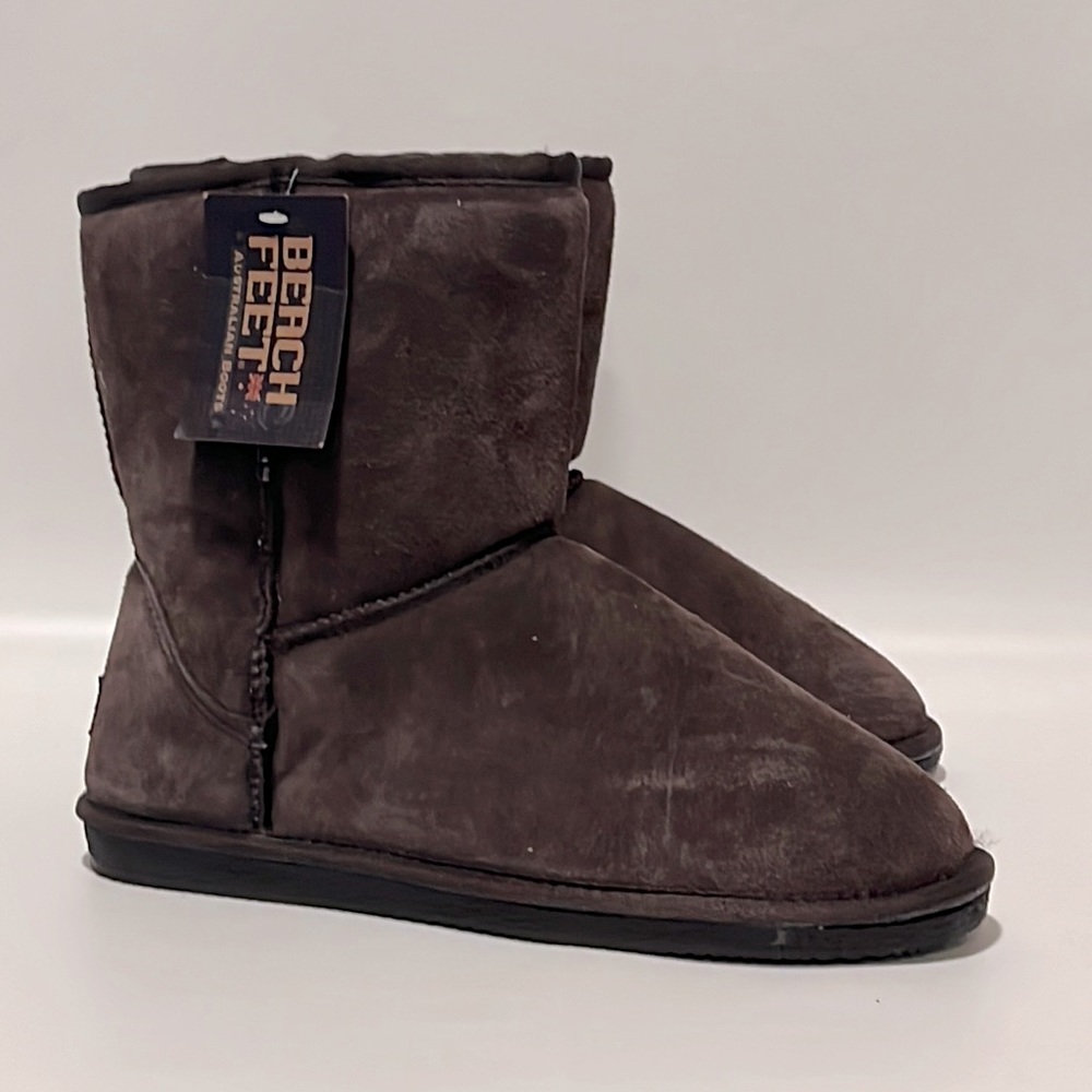 New Beach Feet Suede Boots Sz 10W
